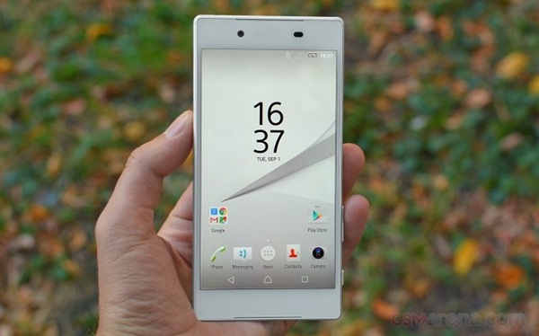 Sony Xperia Z5 có màn hình sắc nét