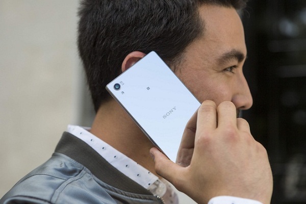 Sony Xperia Z5 có dung lượng pin bền bỉ