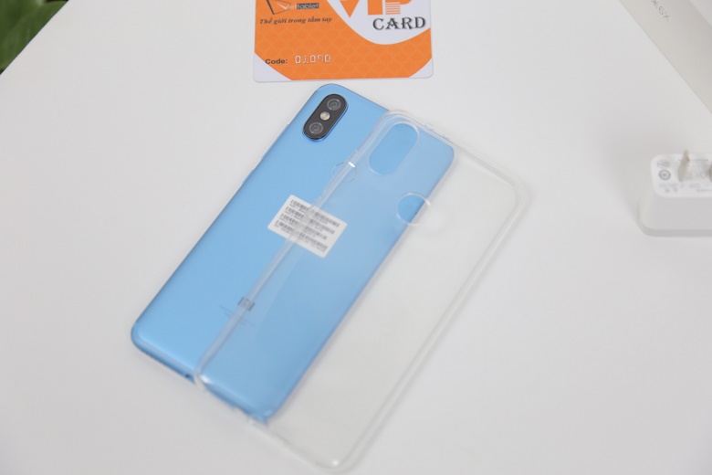 xiaomi mi 6x đánh giá thiết kế case