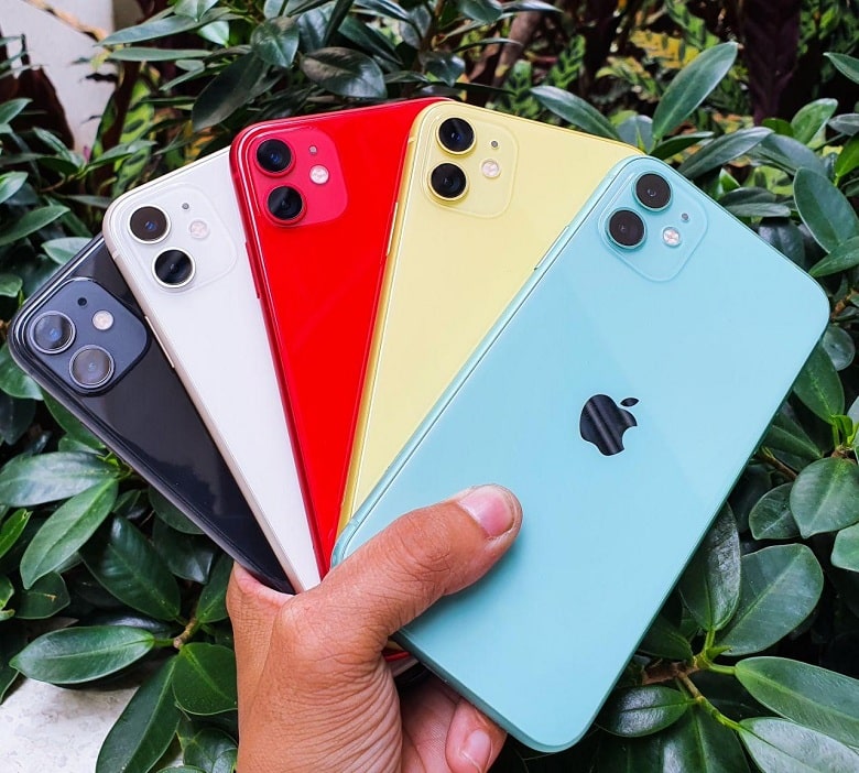 trên tay iPhone 11 lock 