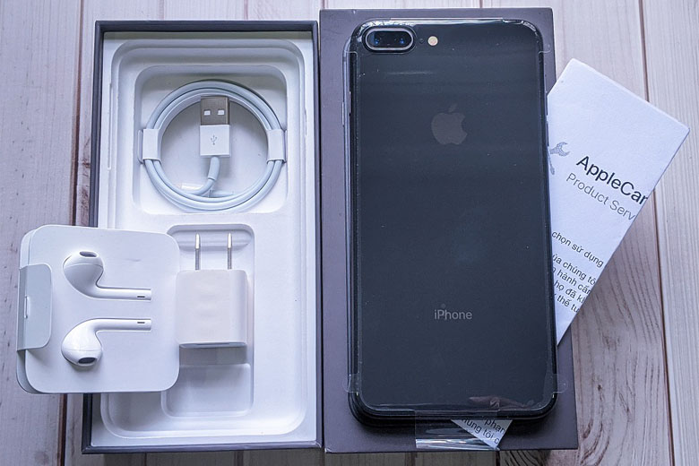 iPhone 8 Plus Fullbox
