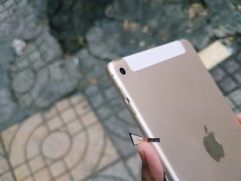 ngoại hình iPad Mini 4 128GB