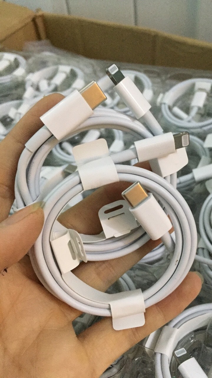 dây cáp sạc của sạc nhanh Apple 18W USB-C