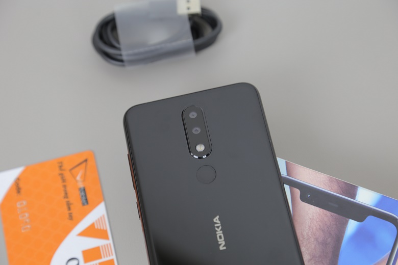 nokia x5 2018 đập hộp camera