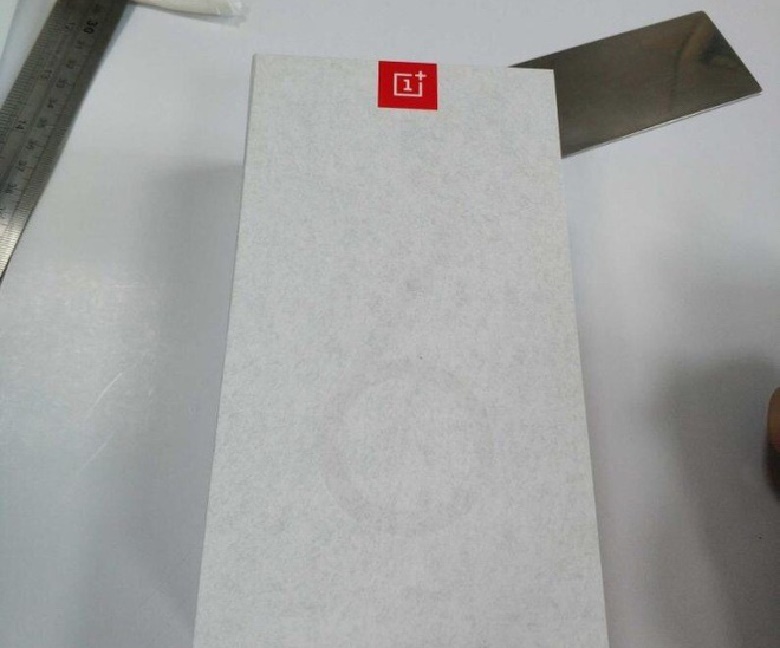 OnePlus 6T sẽ có thiết kế hình giọt nước 