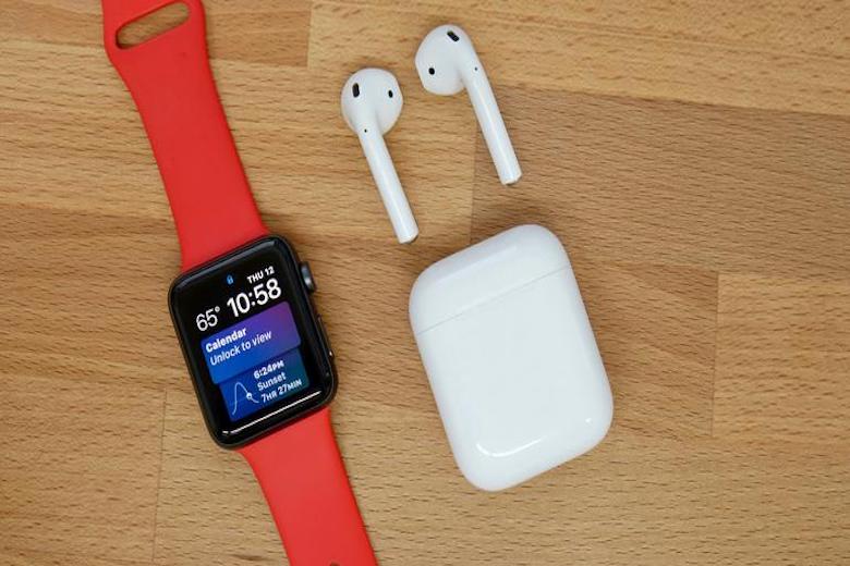apple watch series 4 are they waterproof