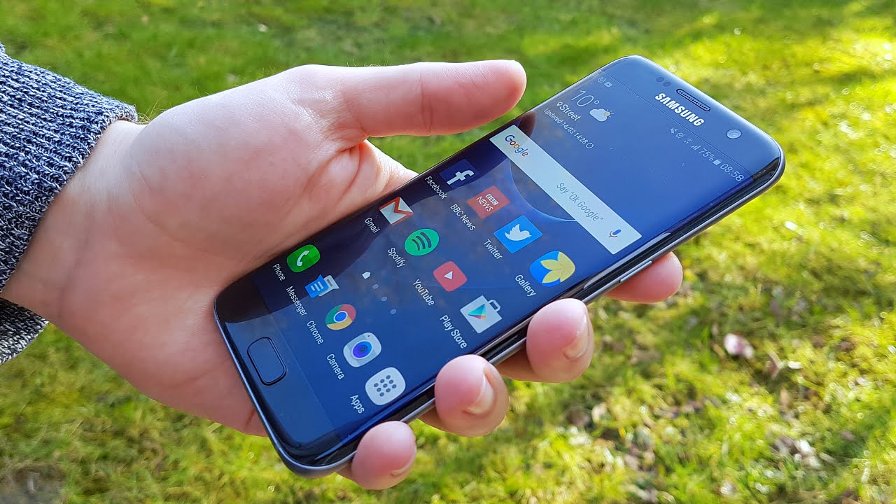 s7 edge thiết kế