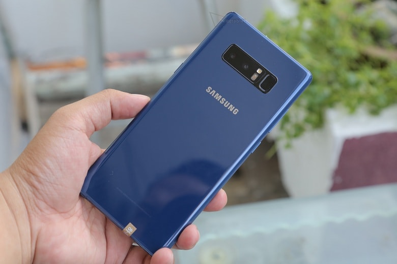 thiet-ke-samsung-galaxy-note-8-cu