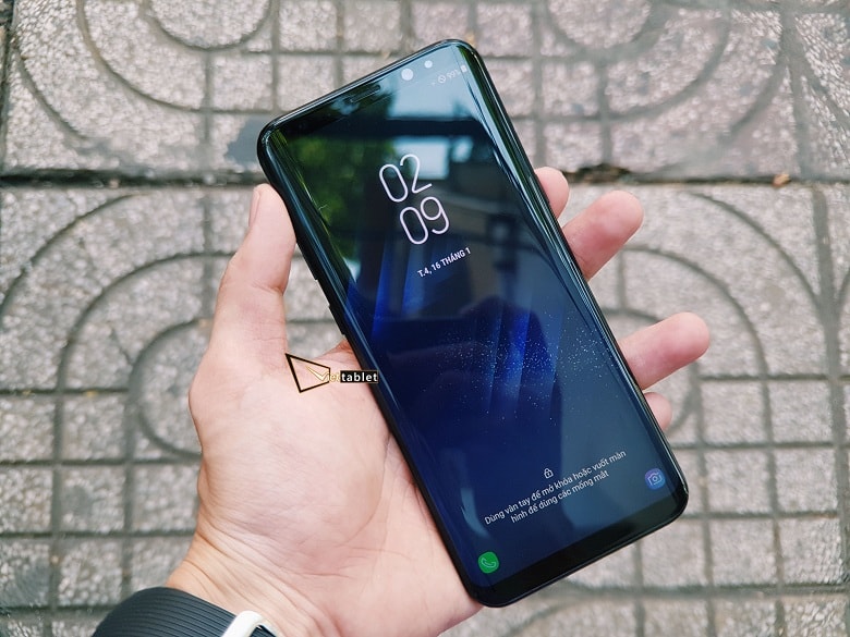 man-hinh-samsung-galaxy-s8-plus-cu-viettablet