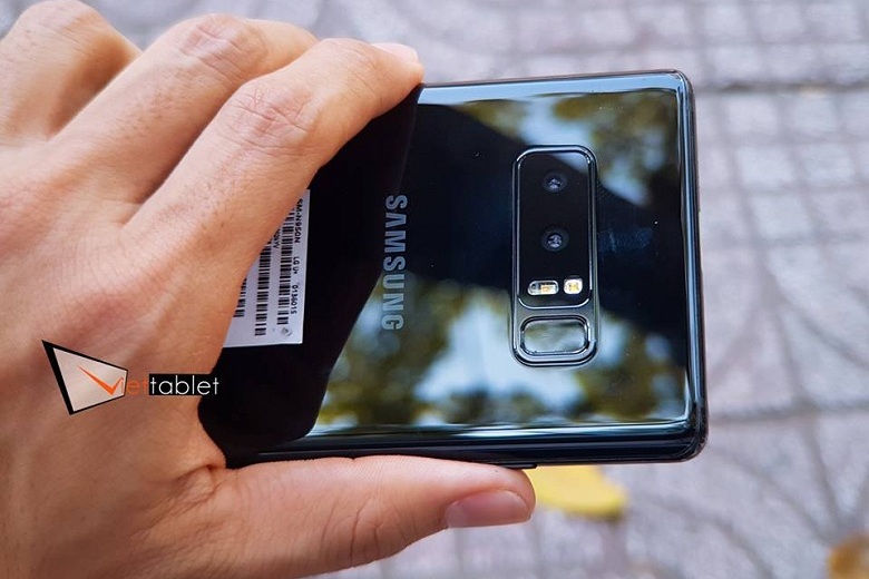 Camera Samsung Galaxy Note 8 Hàn có đèn dual-LED flash trợ sáng