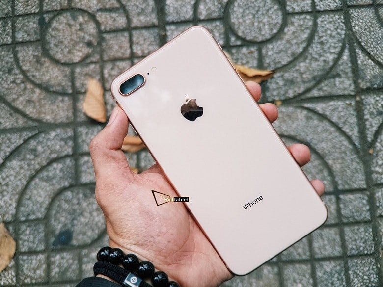 iPhone 8 Plus Lock: Với iPhone 8 Plus Lock, bạn sẽ được trải nghiệm một chiếc điện thoại đẹp và mạnh mẽ, đặc biệt là tính năng khóa độc đáo giúp bảo vệ thông tin cá nhân của bạn một cách an toàn. Hãy cùng xem hình ảnh chi tiết của iPhone 8 Plus Lock để nhận thêm nhiều ưu đãi và đặt hàng ngay hôm nay.