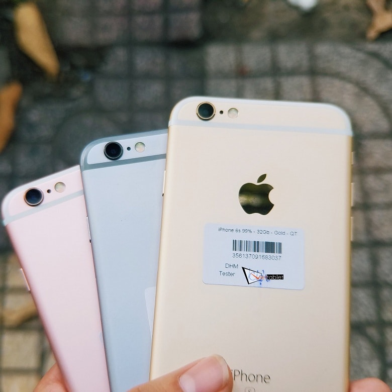 Điện thoại iPhone 6S là mẫu smartphone cực kỳ chất lượng và đẳng cấp của thương hiệu Apple. Hình ảnh liên quan đến iPhone 6S sẽ khiến bạn phải trầm trồ vì độ sắc nét và màu sắc hoàn hảo.