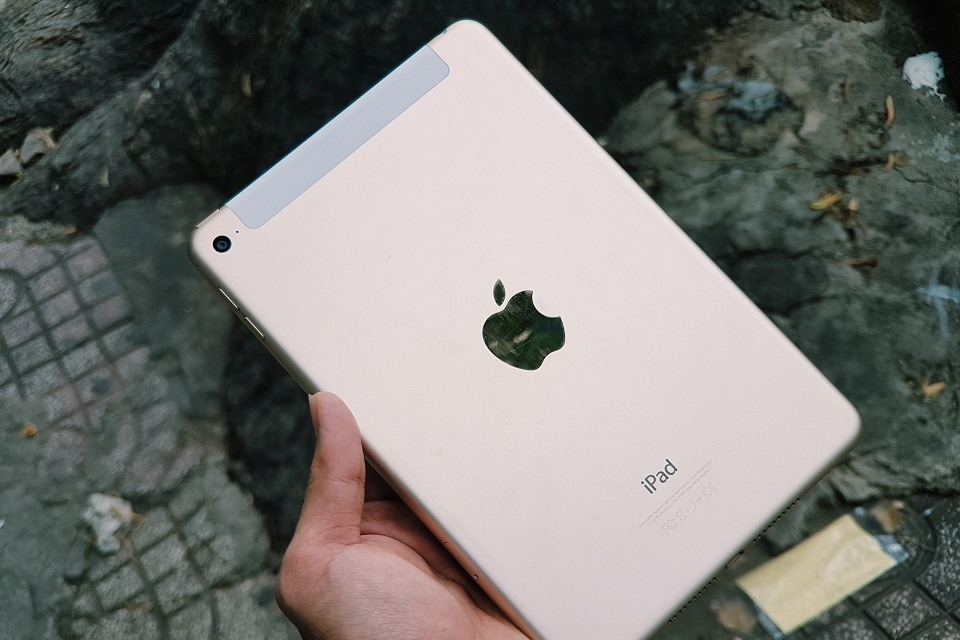 iPad Mini 4 cũ 128GB (Wifi + 4G) Chính Hãng, Giá Tốt Nhất, Trả Góp 0% iPad Mini 4 cũ 128GB (Wifi + 4G) Chính Hãng, Giá Tốt Nhất, Trả Góp 0%