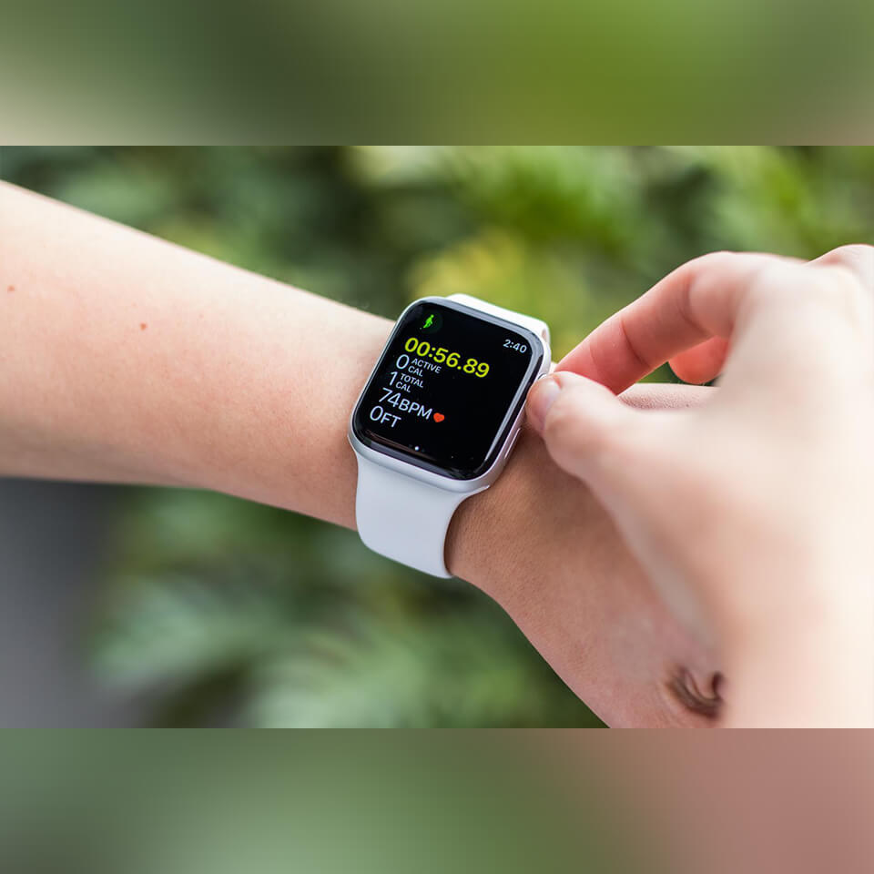 Apple Watch Series 4 Cũ Like New 99%, Bản 40 mm - 44 mm Chính Hãng, Giá rẻ