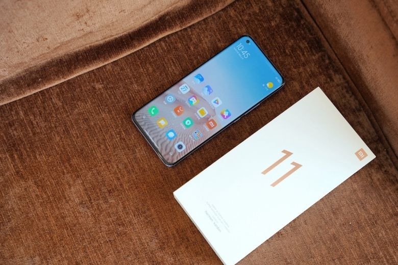 Đánh giá Xiaomi Mi 11: Thiết kế đẹp mắt, màu sắc trẻ trung, cấu hình mạnh mẽ, giá bán chỉ từ 14 triệu