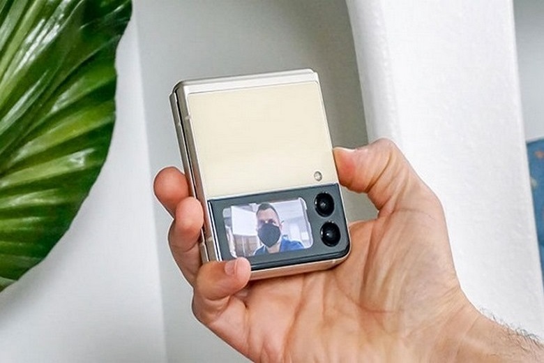 Đánh giá Samsung Galaxy Z Flip 3: Thiết kế không có sự đột phá, cấu hình và  hệ thống camera ấn tượng!