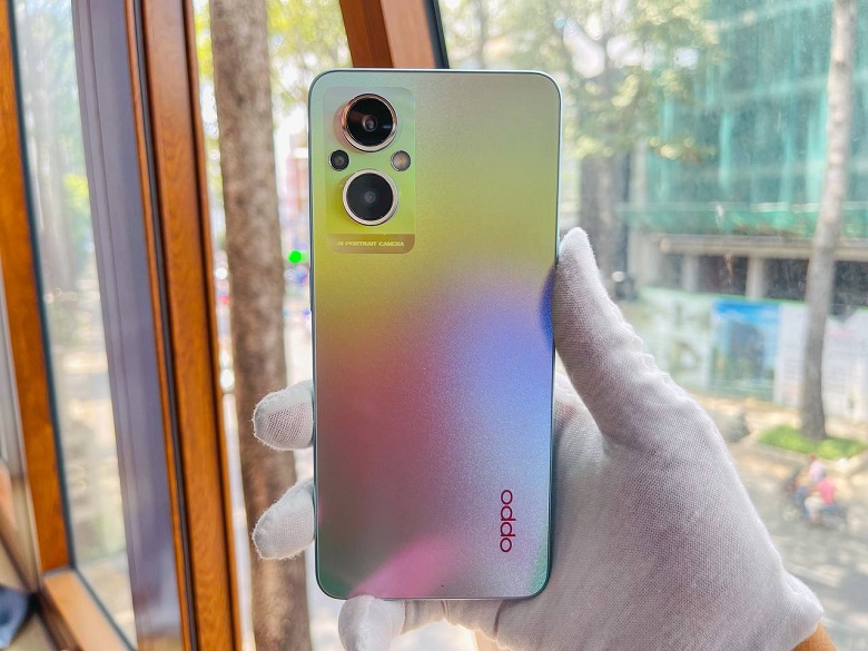 Trên tay OPPO Reno7 Z 5G: Thiết kế tinh tế cùng màu sắc độc đáo, con chip  Snapdragon 695 5G 8 nhân, dung lượng pin cực lớn 4500 mAh!