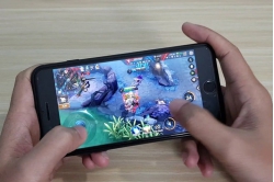 chu-tich-gia-bo-test-thu-hieu-nang-iphone-7-plus-va-cai-ket-khong-tuong chu-tich-gia-bo-test-thu-hieu-nang-iphone-7-plus-va-cai-ket-khong-tuong