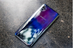 galaxy-a50-bluejpg galaxy-a50-bluejpg