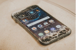 samsung-galaxy-s7-active-khong-co-doi-thu samsung-galaxy-s7-active-khong-co-doi-thu