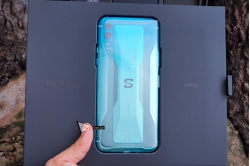 tren-tay-sieu-pham-chien-game-black-shark-2 tren-tay-sieu-pham-chien-game-black-shark-2