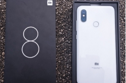 hinh-anh-xiaomi-mi-8 hinh-anh-xiaomi-mi-8