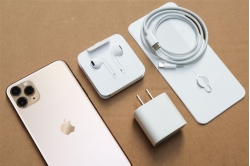 iphone-11-pro-max-giam-tien-trieu-gia-qua-ngon-can-mua-le-don-xuan-sang iphone-11-pro-max-giam-tien-trieu-gia-qua-ngon-can-mua-le-don-xuan-sang