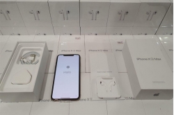 iphone-xs-max-fullbox iphone-xs-max-fullbox
