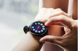 samsung-watch-active-2-chiec-dong-ho-thoi-trang-ban-khong-the-thieu-de-cham-soc-suc-khoe samsung-watch-active-2-chiec-dong-ho-thoi-trang-ban-khong-the-thieu-de-cham-soc-suc-khoe