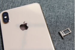 loi-iphone-xs-max-lock-khong-nhan-sim-va-cach-khac-phuc loi-iphone-xs-max-lock-khong-nhan-sim-va-cach-khac-phuc
